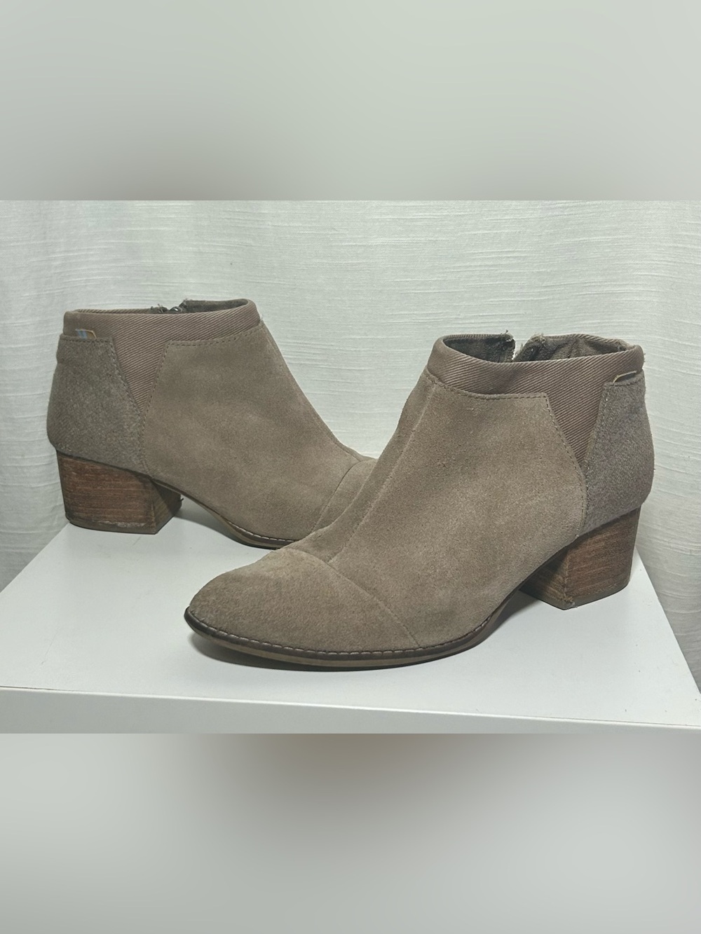 Toms Taupe Suede Boho Festival Short Heeled Ankle Booties